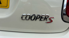 MINI Hatchback 2.0 Cooper S Exclusive 3dr Auto Petrol Hatchback